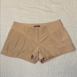 Express dressy shorts 🩳 pretty blush pink sz 6